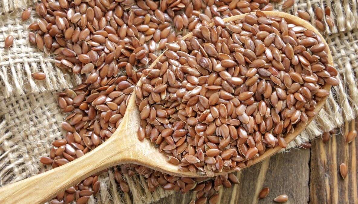 Flax seeds in RevitaProst